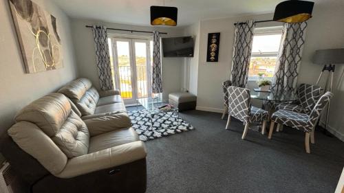 Wigan Apartment | Spacious 1 Bedroom Apartment In Wigan
