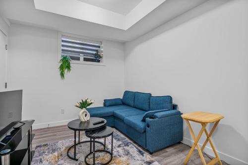 Southwest Edmonton Apartment | Spacious 1BHK close to Whyte ave Downtown