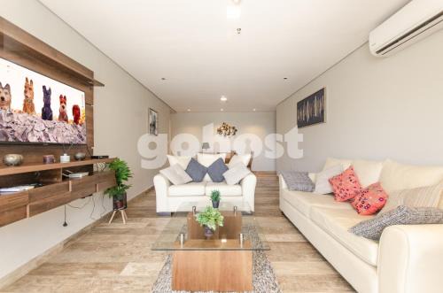 Asuncion Apartment | Spacious 2 Bedroom Apt In Villa Morra