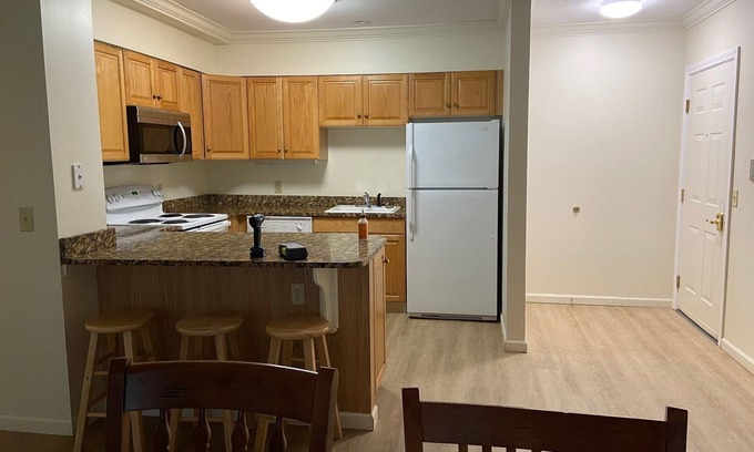 Williamstown Apartment | Spacious 2-bedroom apartment located in downtown Williamstown.