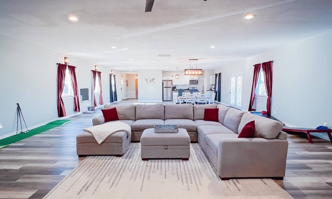 French Lick House | Spacious 3- Bd home in French Lick