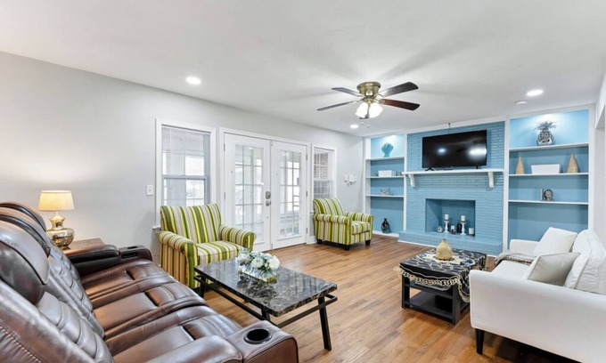 Portsmouth House | Spacious 4-bedroom house in amazing Portsmouth with WiFi