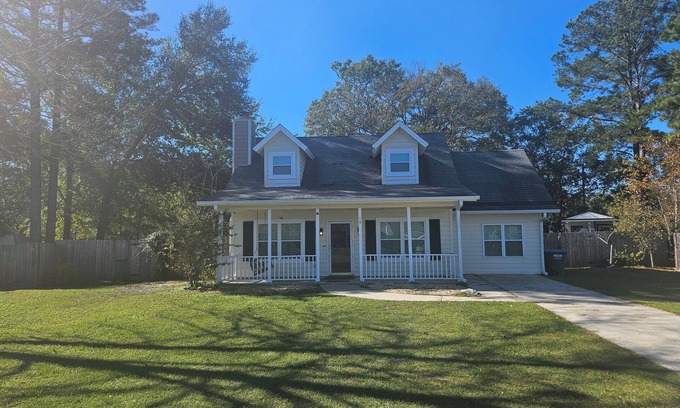 Rincon House | Spacious 4-bedroom house in tranquil Rincon with AC, WiFi