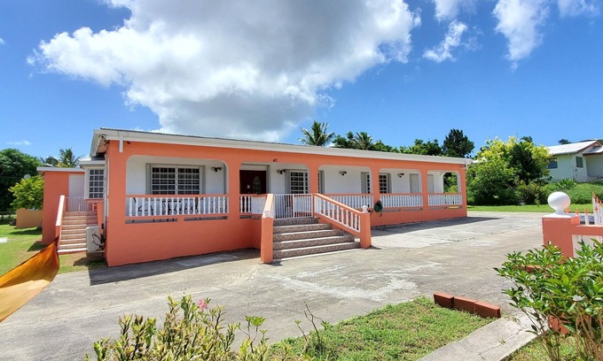 Estate Peters Rest House | Spacious 4 Bedroom Villa