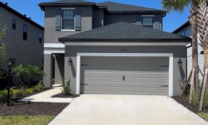 Sarasota House | Spacious 5-bedroom house with AC, Home theater,fitness room in fabulous Sarasota