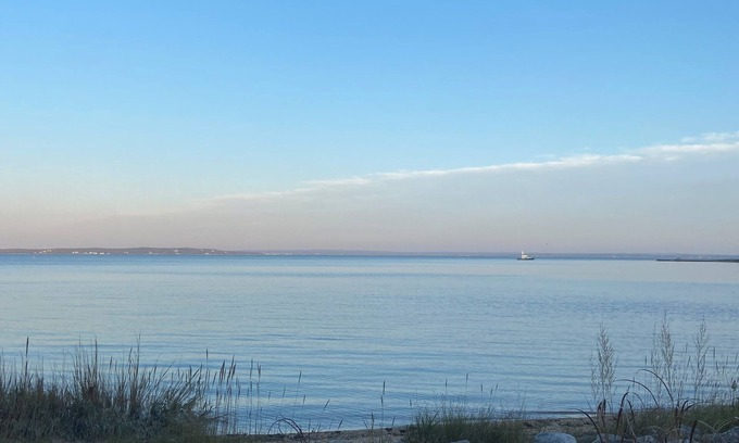Mattapoisett House | Spacious 5-bedroom family vacation house in welcoming Mattapoisett.