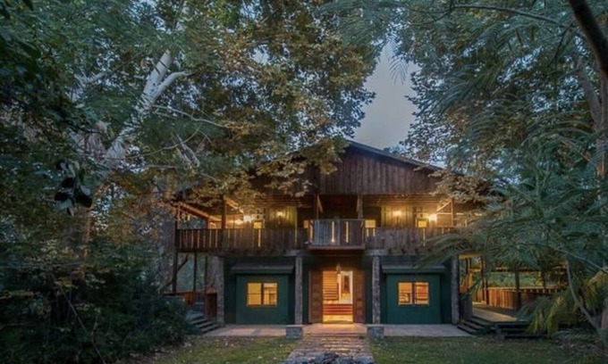 Three Rivers Cabin | Spacious 5-bedroom Lodge nestled at the Gateway to the Sequoias.