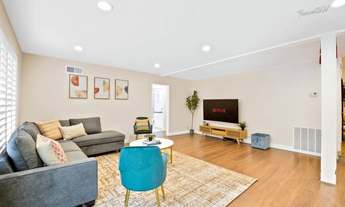 Hacienda Heights House | Spacious 5BR Near DTLA & Disneyland #TravelSGV