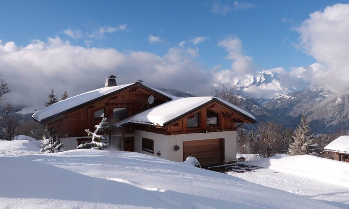 Crest-Voland House | Spacious apartment any comfort in chalet. Cozy and warm atmosphere.