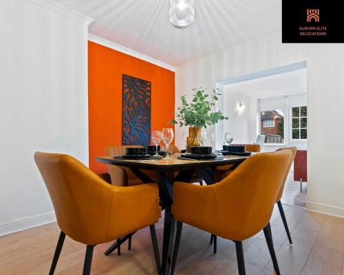 Birmingham Villa | Spacious Contractor house 3 bed rooms Birmingham B23 FREE PARKING & WiFi
