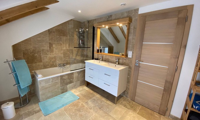 Vagney Cottage | Spacious cottage for 10 in Vagney - Sauna, games, near Gérardmer