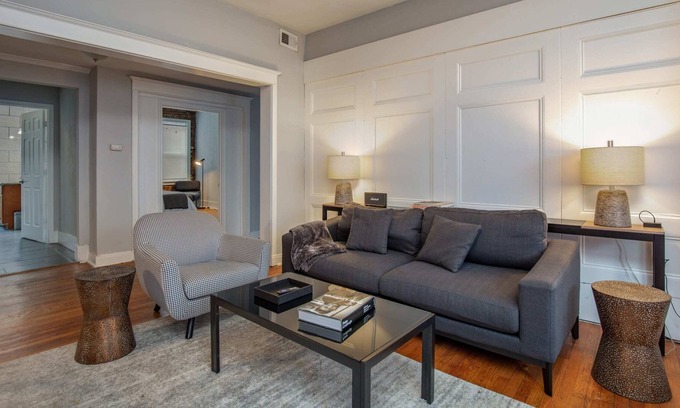 Central West End Apartment | Spacious CWE Apts near BJC by Zencity