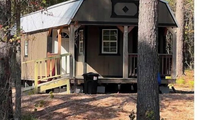 Kirby House | Spacious Double Loft Cabin Near Lake Greeson Pet-Friendly– Sleeps 8