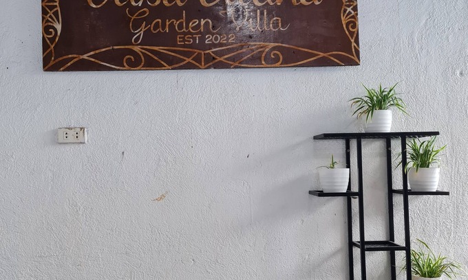Angeles City House | Spacious Garden Villa 4-bedroom house with Private Pool near Clark