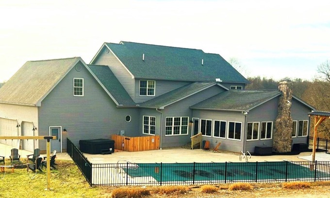 Logan Other | Spacious Getaway for 22 w/Pool, Hot Tub & Huge Game Room – Perfect for Groups!