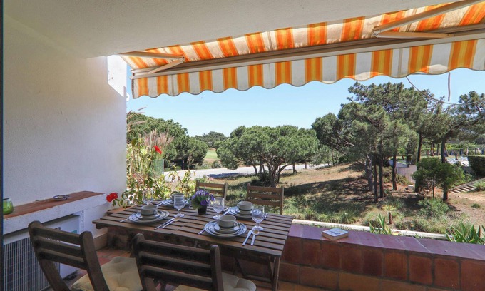 Quinta do Lago Apartment | Spacious Holiday Apartment Dansk with Pool, Wi-Fi, A/C & Balcony; Parking Available