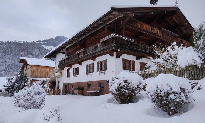 Itter Apartment | Spacious holiday apartment on the ski slope