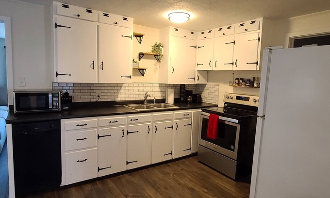 Pine Crest House | Spacious Home is quiet neighborhood