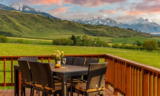 Livingston House | Spacious home with mountain and valley views, seconds to Deep Creek trailhead
