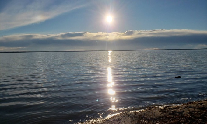Central Alberta Cottage | Spacious Lake Cottage - Sleeps 8 comfortably - Only 40 minutes west of Edmonton