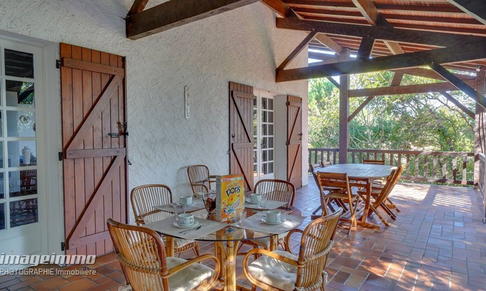Piraillan Villa | Spacious Landais style villa