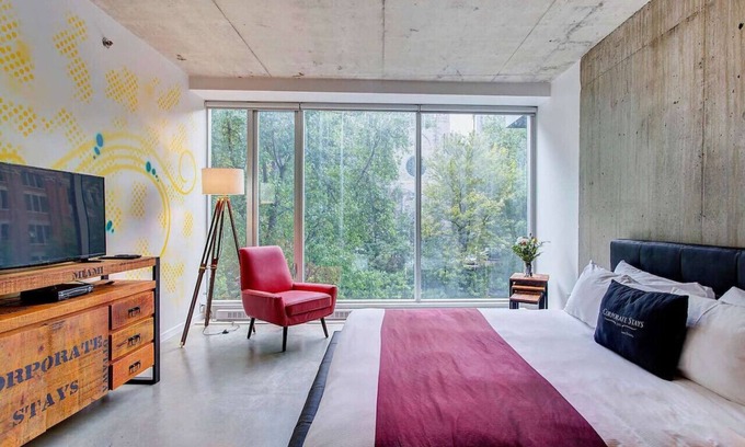 International District Apartment | Spacious Loft in Heart of Montreal, Prime Location