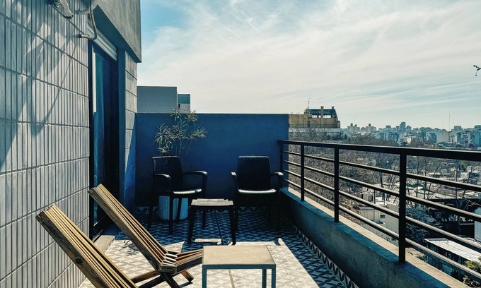 Villa Crespo Condo | Spacious Penthouse in excellent Area by BT Homes