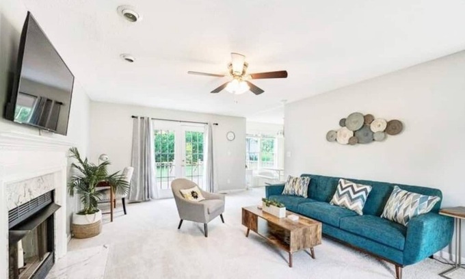 Knightdale House | Spacious Private Getaway Near Downtown Raleigh!