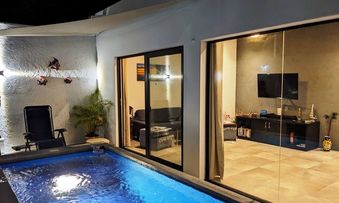 Colonia Adolfo Lopez Mateos House | Spacious, private with heatable pool and King Size bed and close to downtown