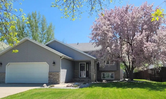 West Fargo House | Spacious, quiet, and private home near many area attractions!