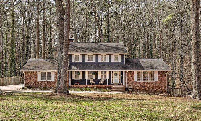 Stone Mountain House | Spacious Stone Mountain Home w/Fire Pit