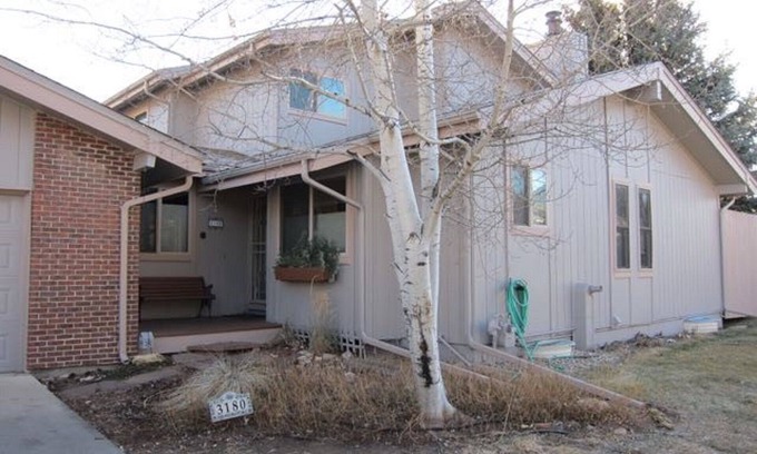 Glenwood Grove - North Iris House | Spacious townhome, centrally located, quiet neighborhood in Boulder, CO