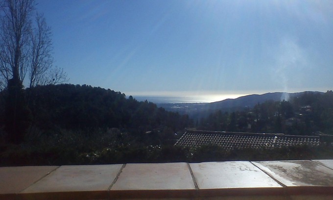 Saint-Vallier-de-Thiey Villa | Spacious villa, sea view, large garden