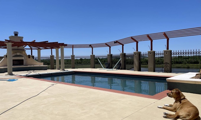 Elgin House | Spacious with Spectacular Views near Fort Sill, Medicine Park, Lawton and Elgin!