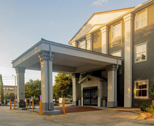 Lafayette Hotel | Spark By Hilton Lafayette South