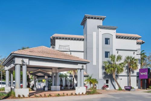 St. Augustine Hotel | Spark By Hilton St. Augustine Historic District