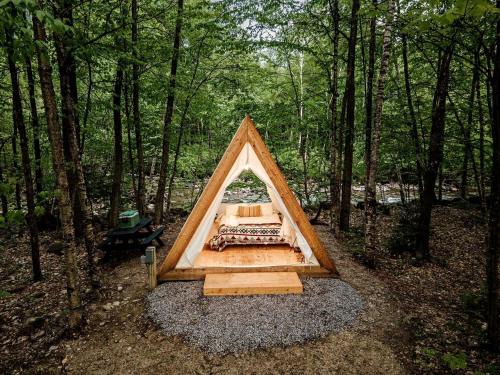 North Woodstock Other | Special A-frame Safari Tent in North Woodstock, New Hampshire