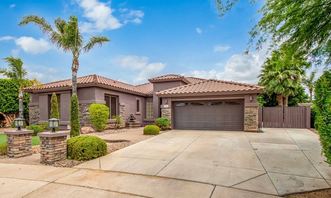 Augusta Ranch House | Spectacular 4 Bedroom 2 Bath Mesa Home