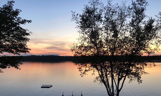 Manchester House | Spectacular Maine Cobbossee Lakefront with Hot Tub and Dog Friendly