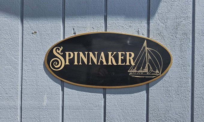 Maketu Cabin | Spinnaker Cabin, Sea Views & Pet-Friendly in Historic Maketu