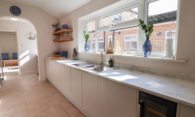 South Cliff Cottage | Spinnaker House