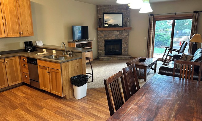 Eagle River Apartment | Spirit of the Northwoods