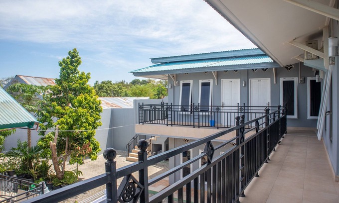 Kupang Hotel | SPOT ON 2063 Bethania Residence