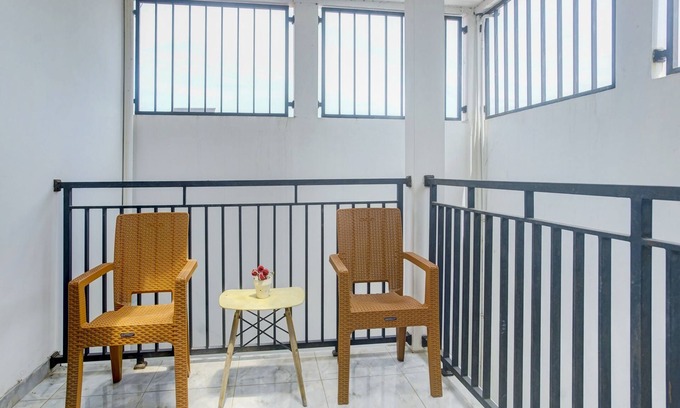 Bandar Lampung Hotel | SPOT ON 90659 Griya Tentrem Syariah