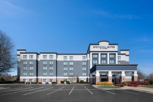 Concord Hotel | SpringHill Suites by Marriott Charlotte/Concord Mills Speedway
