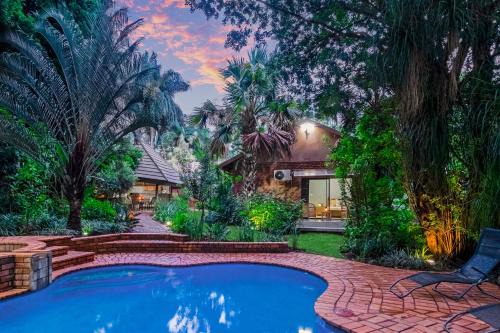 Tzaneen House | Spurflower