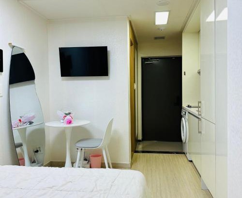 Gwanak-gu Apartment | SQ Seoul Sillim Property
