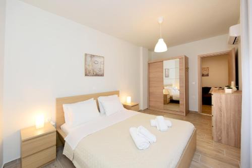 Embonas Apartment | Square home