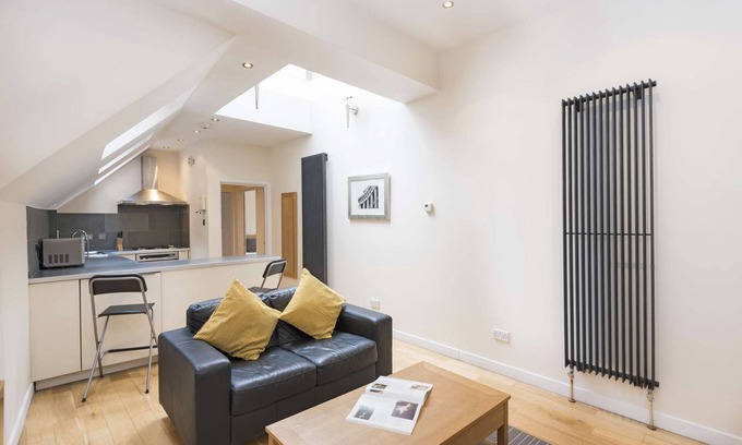 Castle Baynard Apartment | St Paul's Cathedral Premium Serviced Apartments, London