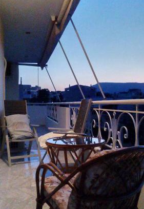 Spata-Artemida Apartment | Stamatis Big Apartment